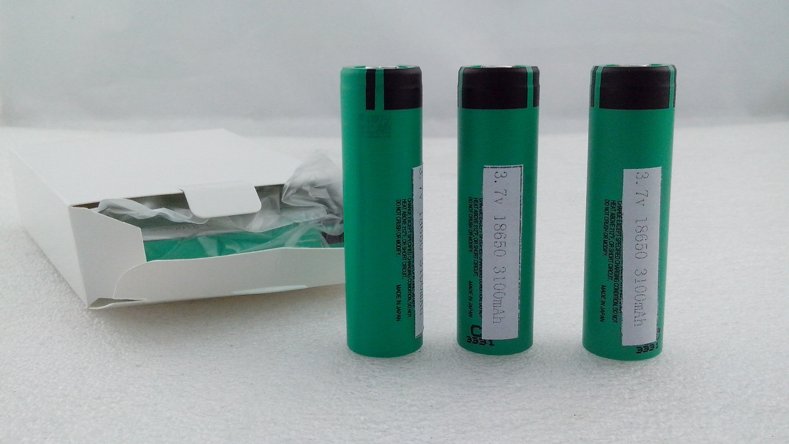 Panasonic 3.7V 3100mAh NCR18650A li-ion battery